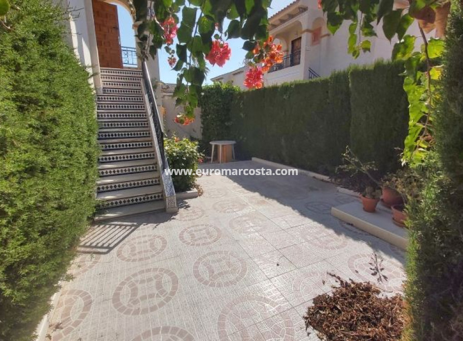 Sale - Bungalow - Torrevieja - TORREVIEJA