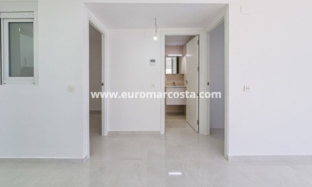 Venta - Bungalow - Torrevieja - Torreta