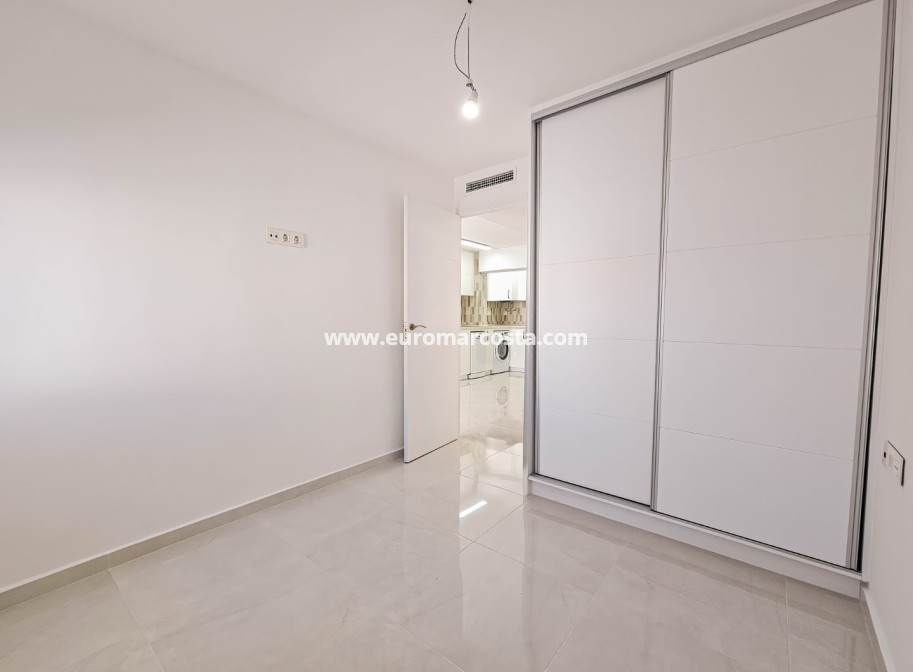 Venta - Bungalow - Torrevieja - Torreta