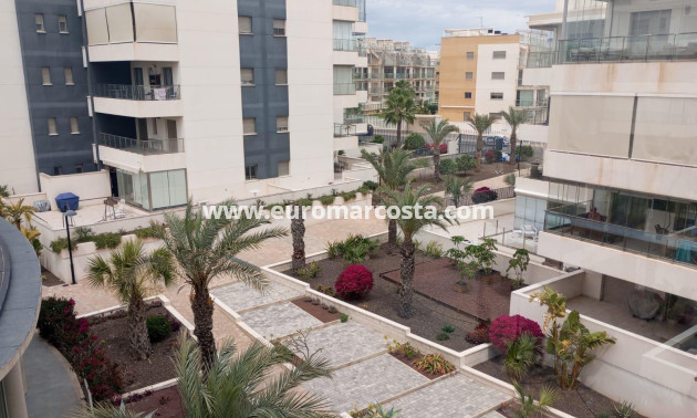 Venta - Apartamento / piso - Orihuela Costa