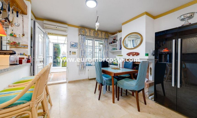 Sale - Townhouse - Orihuela Costa