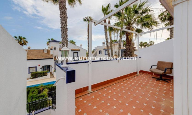 Sale - Townhouse - Orihuela Costa