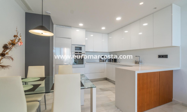 Sale - Apartment / flat - Torrevieja - La Mata