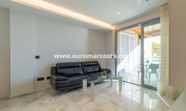 Sale - Apartment / flat - Torrevieja - La Mata