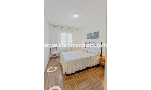 Sale - Bungalow - Torrevieja - TORREVIEJA