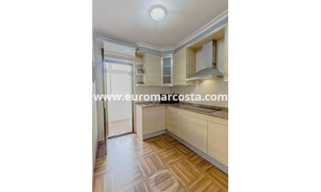 Sale - Bungalow - Torrevieja - TORREVIEJA