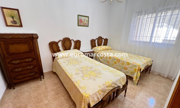 Sale - Apartment / flat - Guardamar del Segura