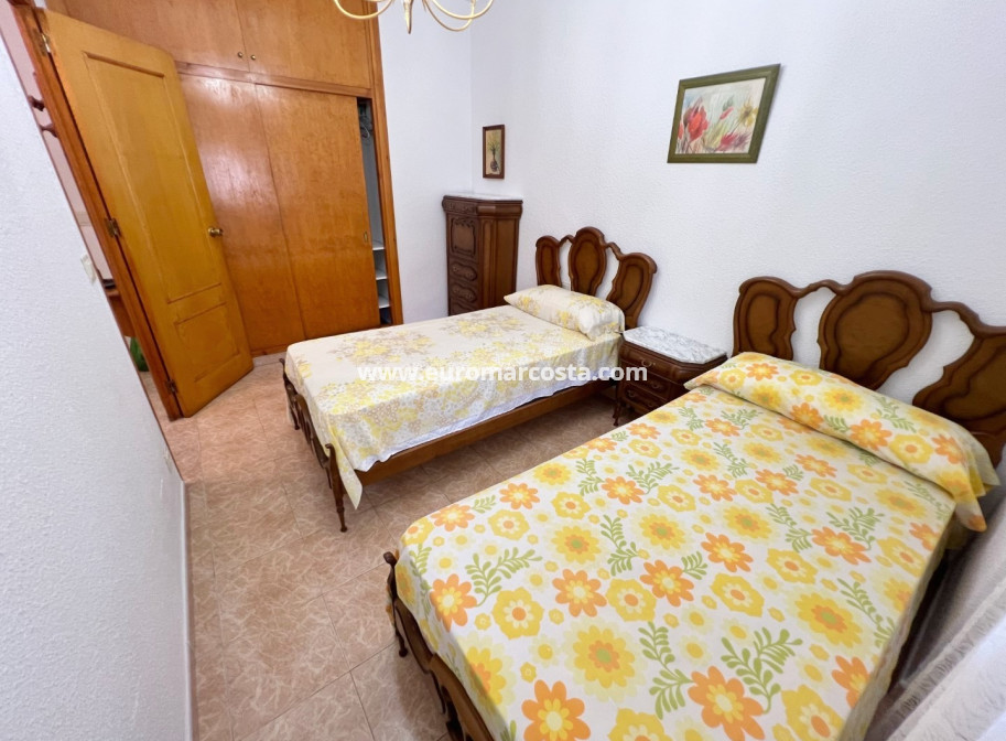 Sale - Apartment / flat - Guardamar del Segura