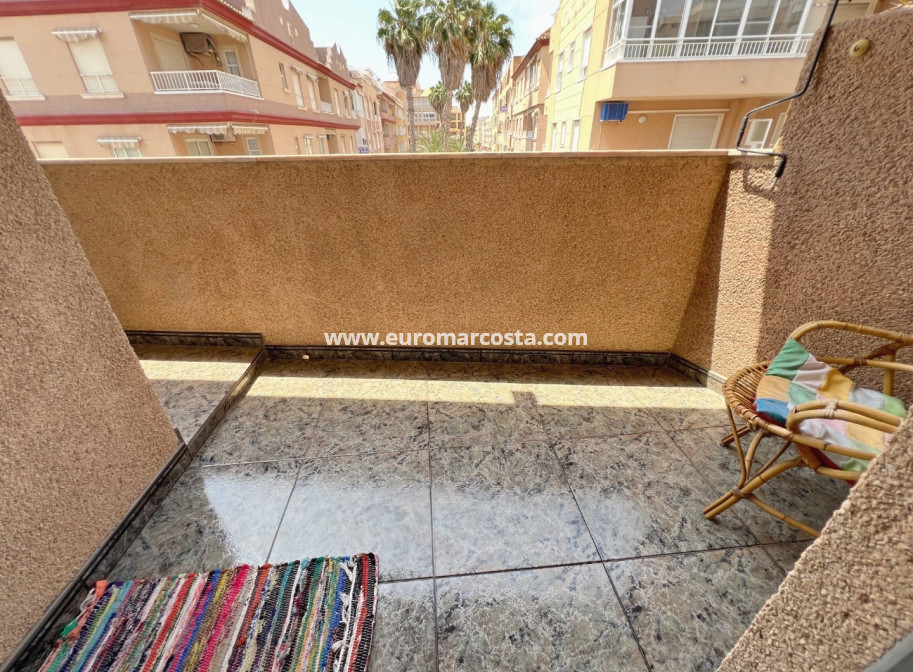 Sale - Apartment / flat - Guardamar del Segura