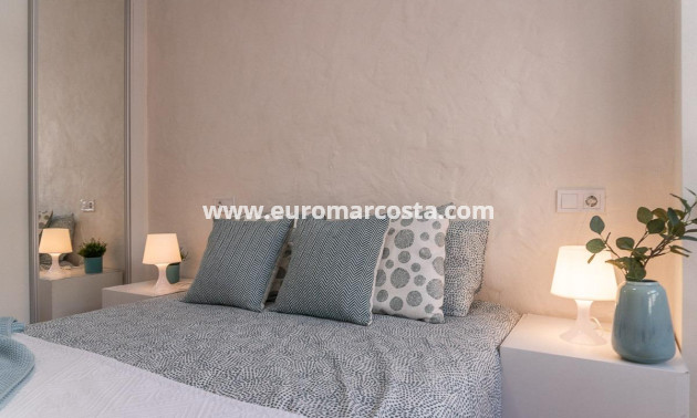 Venta - Apartamento / piso - Torrevieja - TORREVIEJA