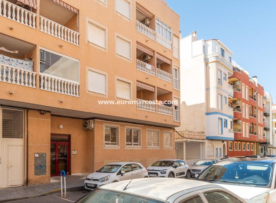 Venta - Apartamento / piso - Torrevieja - TORREVIEJA