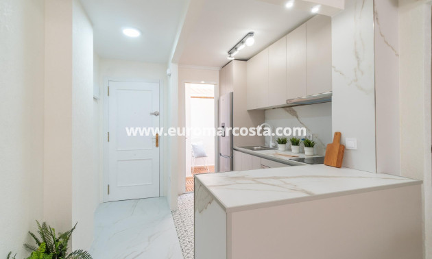 Venta - Apartamento / piso - Torrevieja - TORREVIEJA