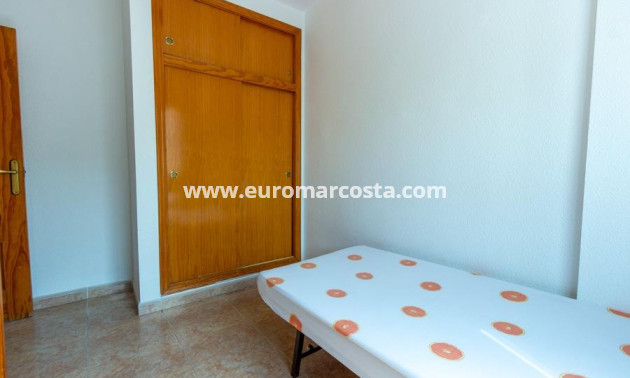 Venta - Apartamento / piso - Torrevieja - TORREVIEJA