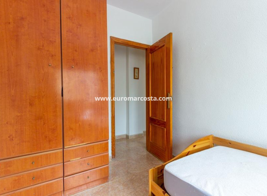 Venta - Apartamento / piso - Torrevieja - TORREVIEJA