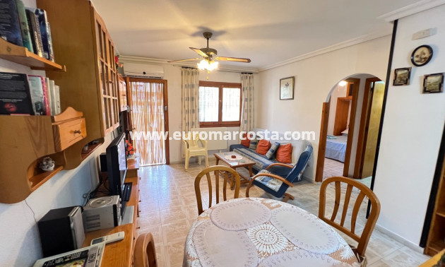 Sale - Apartment / flat - La Mata