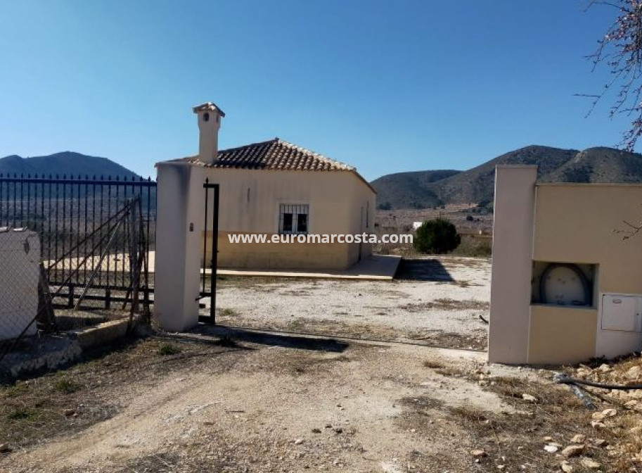 Venta - Villa - Hondón de las Nieves