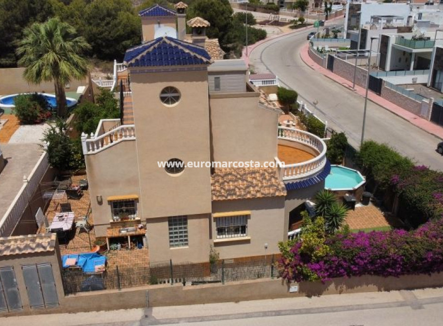 Sale - Villa - Orihuela Costa