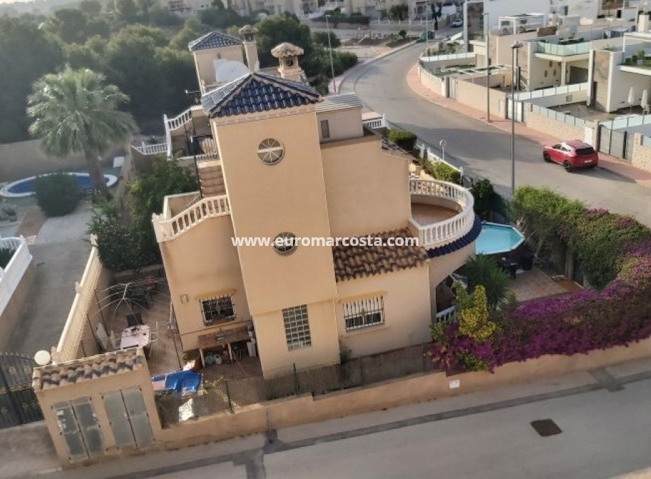 Sale - Villa - Orihuela Costa