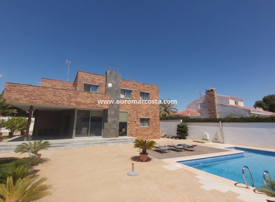 Venta - Villa - Orihuela Costa