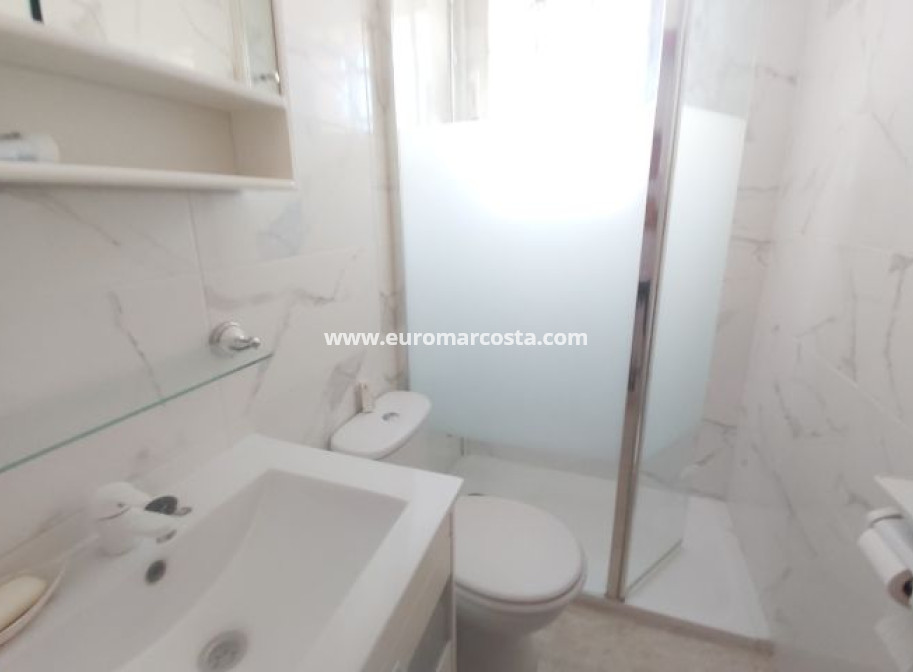 Sale - Villa - San Fulgencio