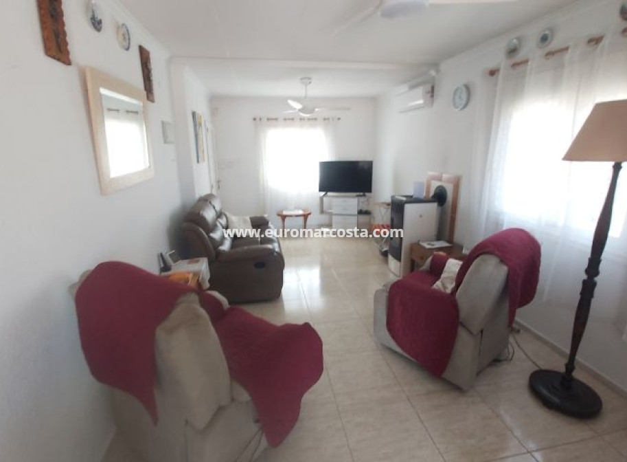 Sale - Villa - San Fulgencio