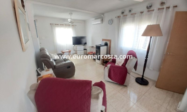 Sale - Villa - San Fulgencio