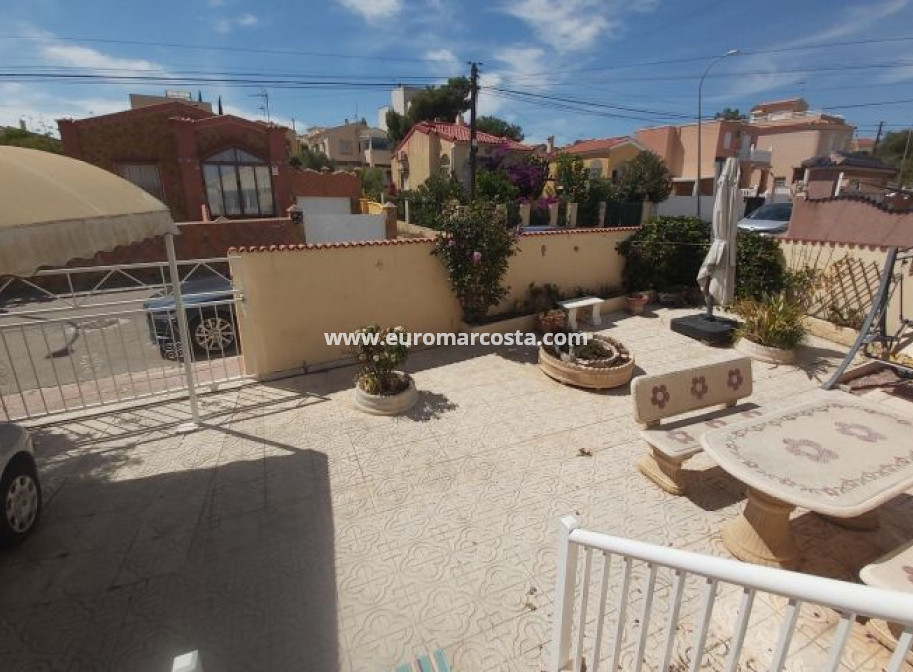 Sale - Villa - San Fulgencio