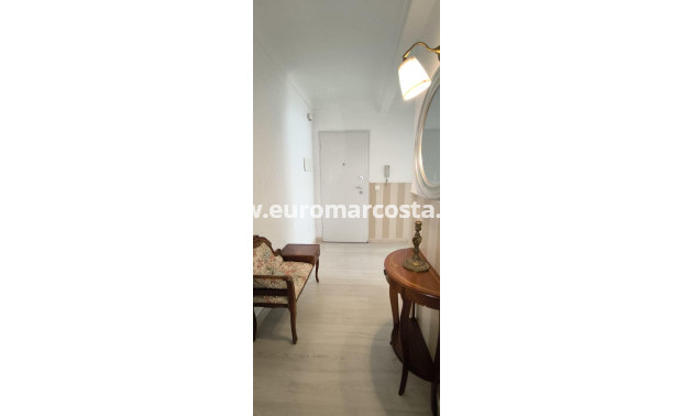 Sale - Apartment / flat - Torrevieja - TORREVIEJA