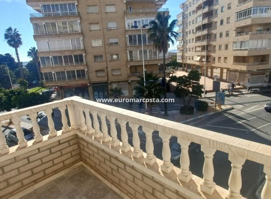 Sale - Apartment / flat - Torrevieja - TORREVIEJA