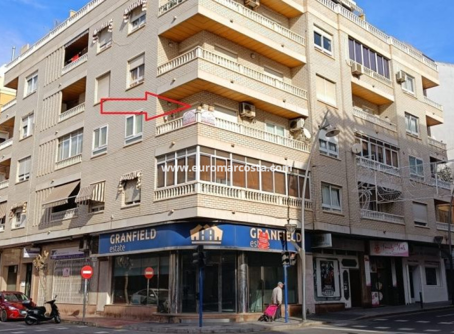 Sale - Apartment / flat - Torrevieja - TORREVIEJA