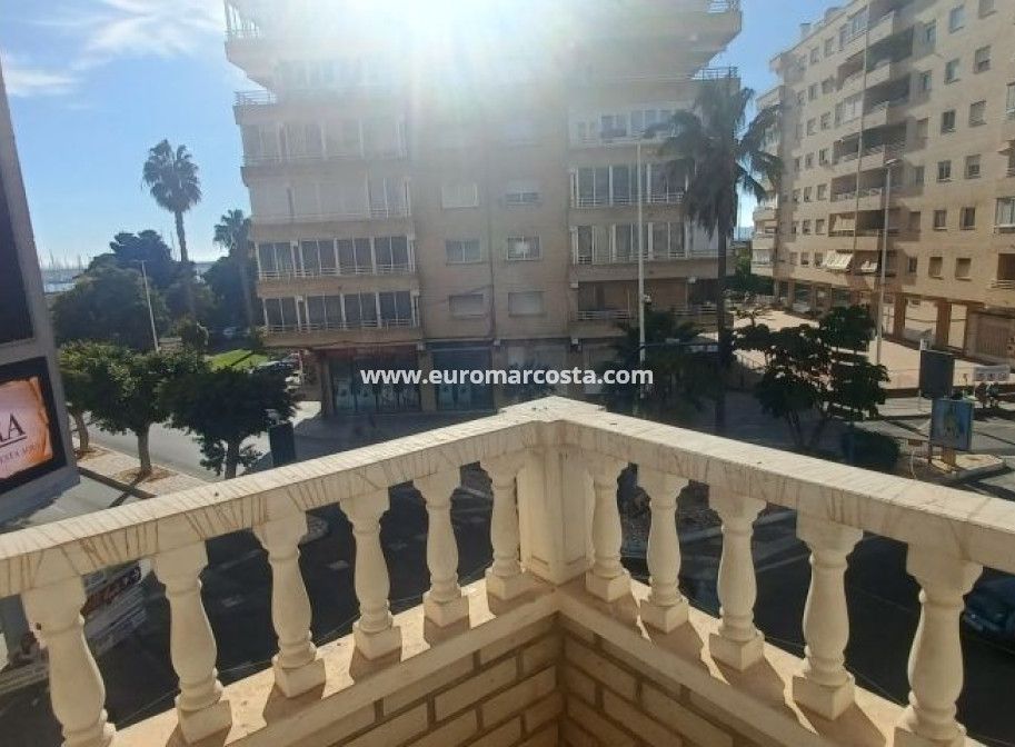 Sale - Apartment / flat - Torrevieja - TORREVIEJA