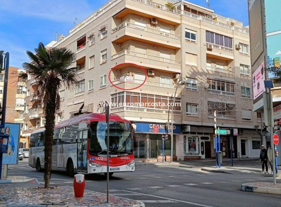 Sale - Apartment / flat - Torrevieja - TORREVIEJA