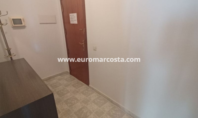 Sale - Apartment / flat - Torrevieja - TORREVIEJA