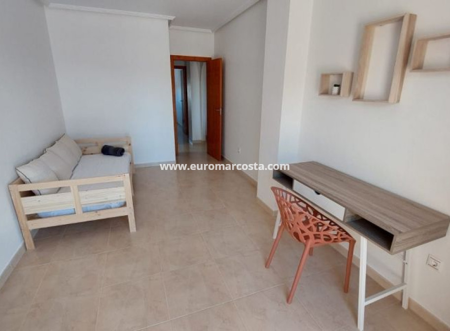 Venta - Apartamento / piso - Orihuela Costa