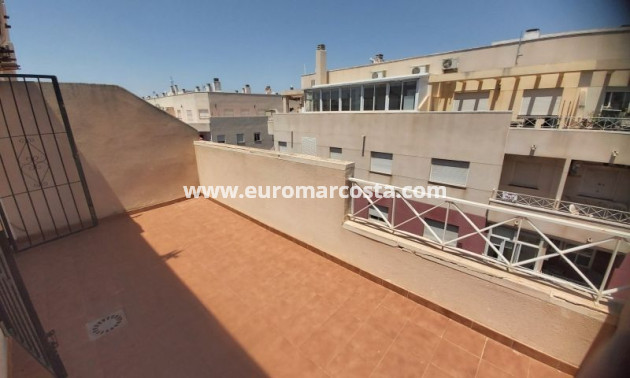 Sale - Apartment / flat - Torrevieja - TORREVIEJA