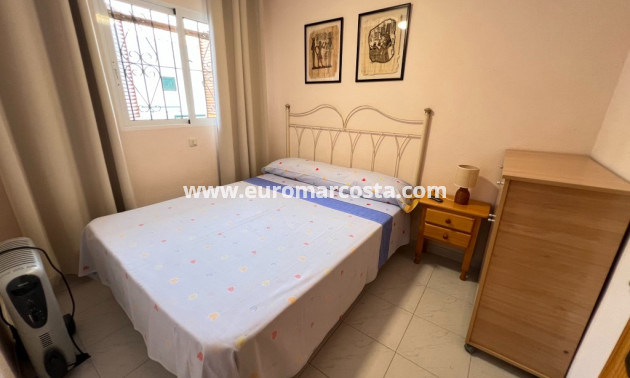 Sale - Apartment / flat - La Mata