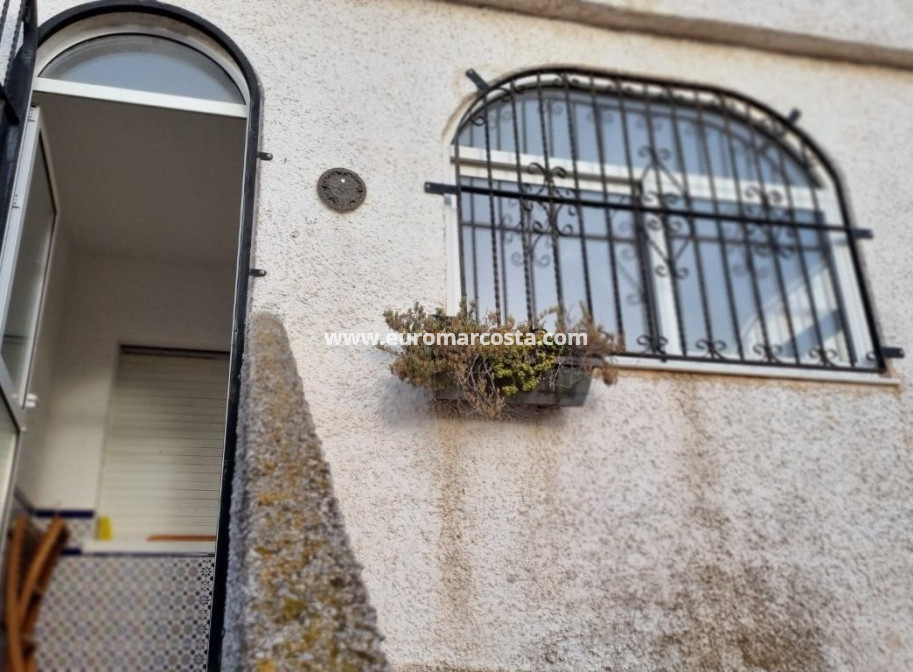 Sale - Apartment / flat - Los Alcazares - Murcia
