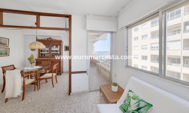 Venta - Apartamento / piso - Torrevieja - TORREVIEJA