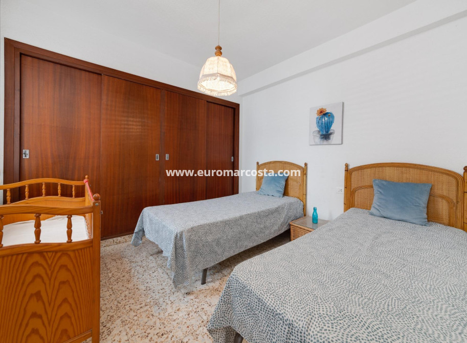 Venta - Apartamento / piso - Torrevieja - TORREVIEJA