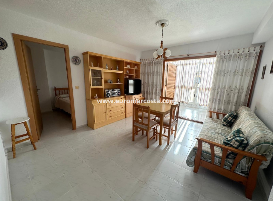 Sale - Apartment / flat - La Mata