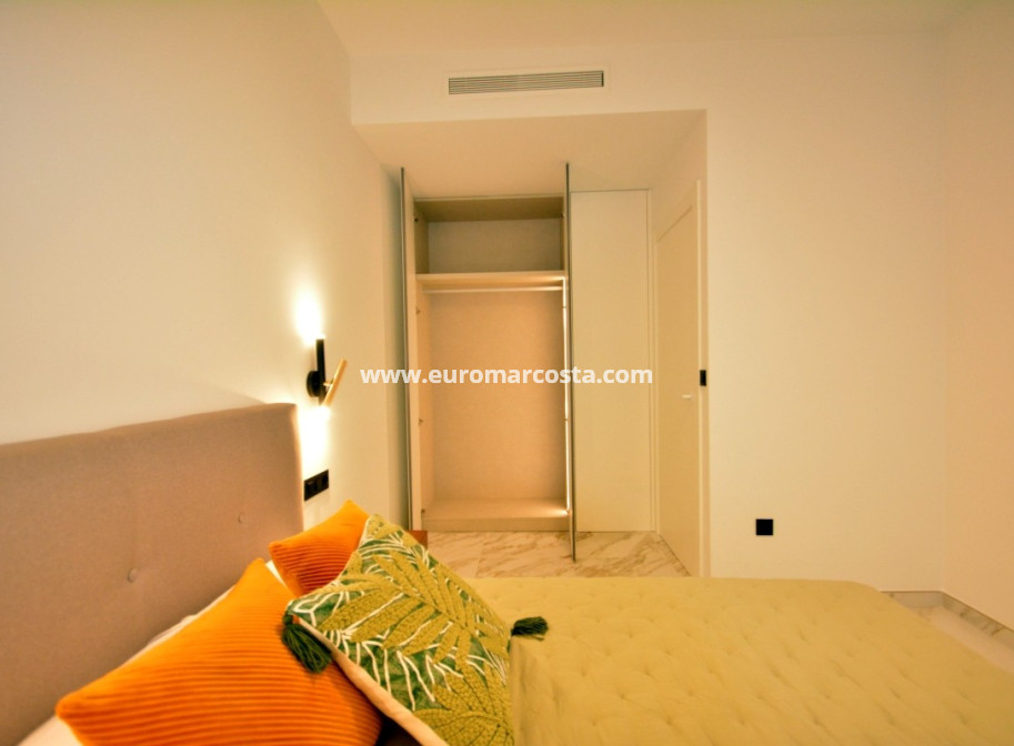 Sale - Apartment / flat - Guardamar del Segura