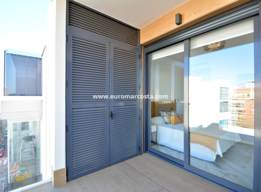 Sale - Apartment / flat - Guardamar del Segura