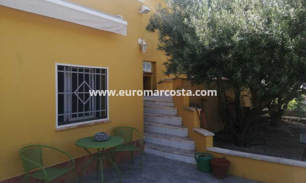 Sale - Detached Villa - Albatera