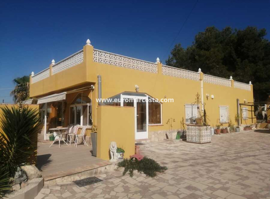 Sale - Detached Villa - Albatera