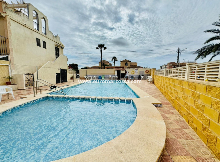 Venta - Bungalow Planta Alta - Torrevieja - TORREVIEJA