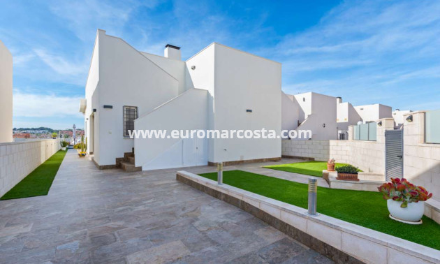 Sale - Villa - Orihuela Costa