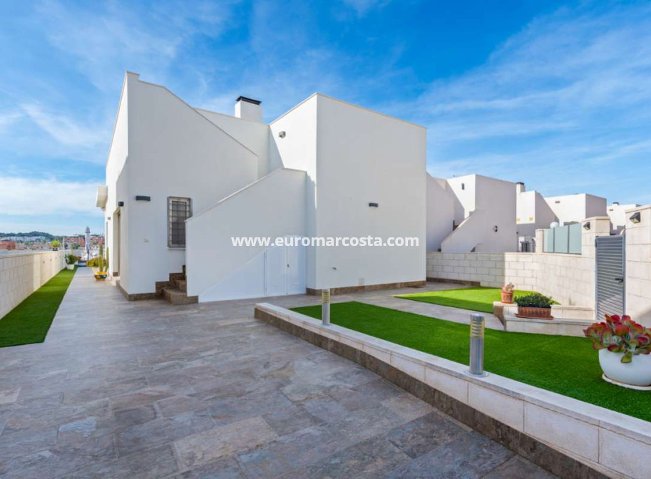 Sale - Villa - Orihuela Costa