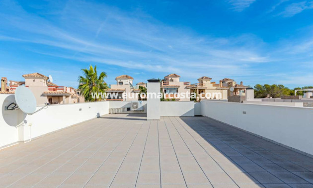 Sale - Villa - Orihuela Costa