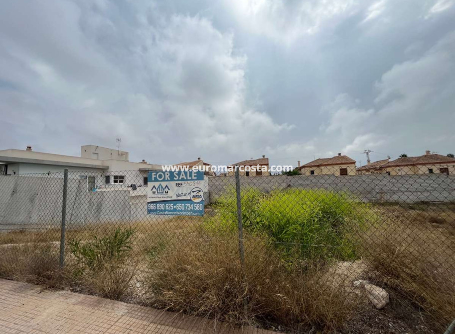 Sale - Plot / Land - San Fulgencio