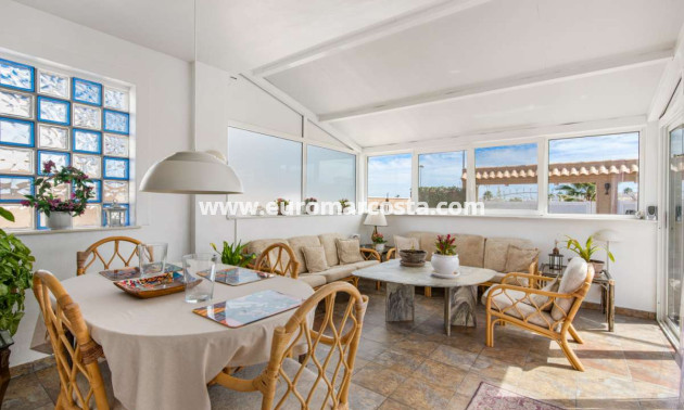 Sale - Villa - Orihuela Costa